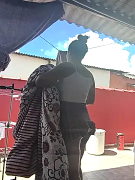 Larissinha015 online show from 01.07.26