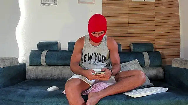 Snapshot of Leoonidas_38 chatting on 02.02.26 Leoonidas 38 online show from 02.02.26