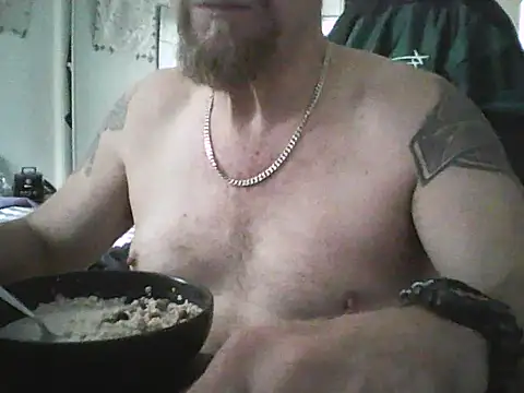 loudandproud online show from 04.06.26