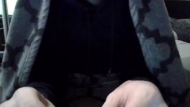 YoungAsainWithATrunk online show from 01.10.26