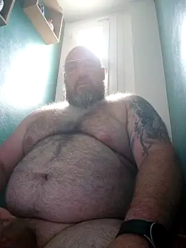 Snapshot of m-banshee chatting on 07.15.26 m-banshee online show from 07.15.26