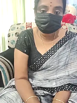 Tinarosy13 online show from 02.17.26