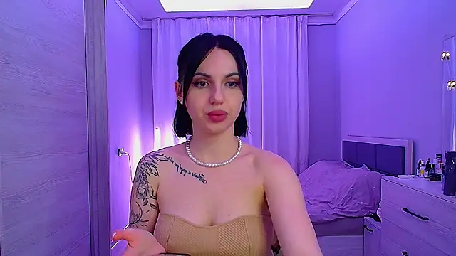 Pure temptation J online show from 01.11.26