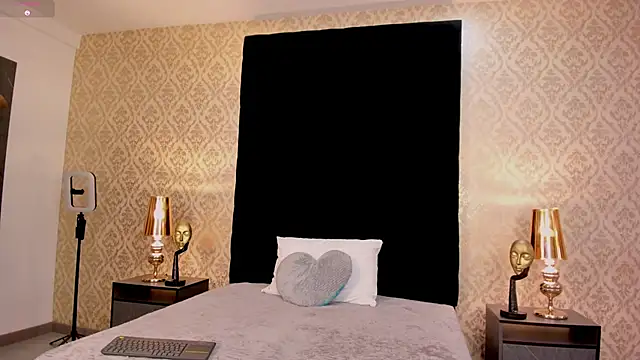 TanyaCastello online show from 02.04.26