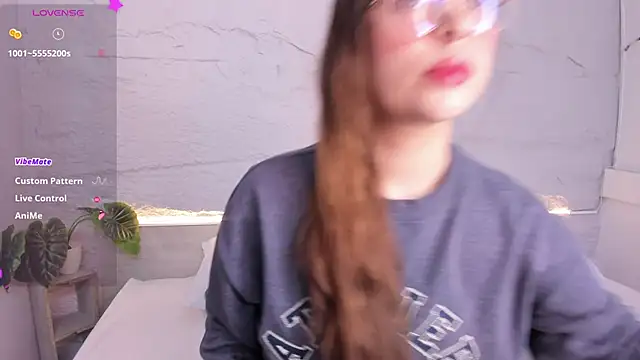 lanna 18  online show from 03.04.26