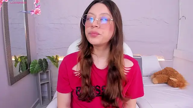 lanna 18  online show from 05.07.26
