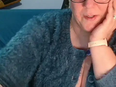 xmyriamx online show from 04.19.26