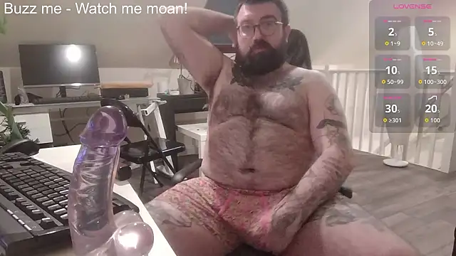 Snapshot of chriscubxxx chatting on 02.02.26 chriscubxxx online show from 02.02.26