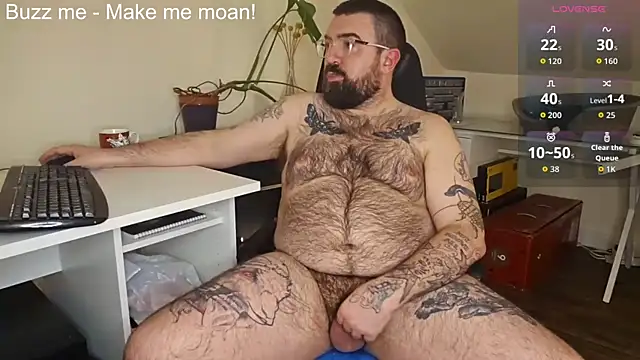 Snapshot of chriscubxxx chatting on 02.17.26 chriscubxxx online show from 02.17.26