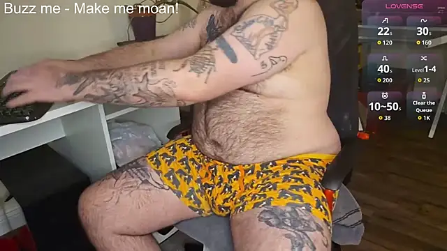 Snapshot of chriscubxxx chatting on 02.24.26 chriscubxxx online show from 02.24.26