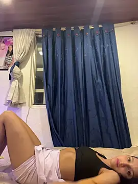 Snapshot of Eve_Ritz chatting on 04.06.26 Eve Ritz online show from 04.06.26