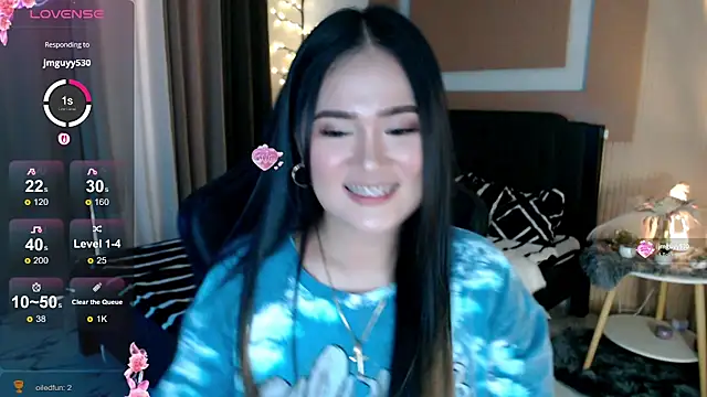 Snapshot of simplykhate chatting on 05.23.26 simplykhate online show from 05.23.26