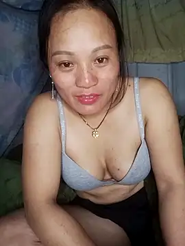 Snapshot of Piu_18 chatting on 03.03.26 Piu 18 online show from 03.03.26