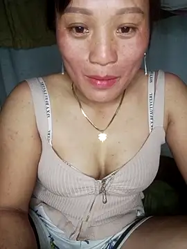 Snapshot of Piu_18 chatting on 03.15.26 Piu 18 online show from 03.15.26