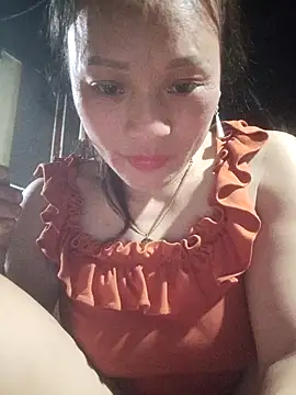 Snapshot of Piu_18 chatting on 03.17.26 Piu 18 online show from 03.17.26