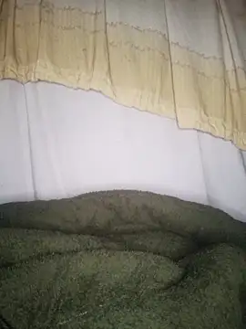 Snapshot of Piu_18 chatting on 03.21.26 Piu 18 online show from 03.21.26