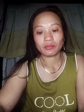 Snapshot of Piu_18 chatting on 04.02.26 Piu 18 online show from 04.02.26