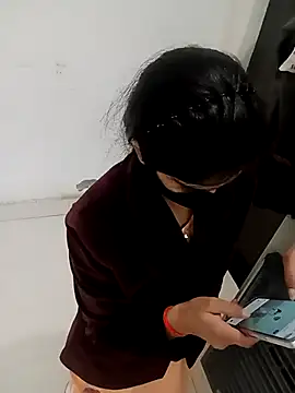 Snapshot of Sarita-school chatting on 01.07.26 Sarita-school online show from 01.07.26