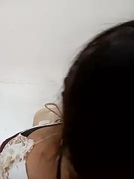 Snapshot of Sarita-school chatting on 01.15.26 Sarita-school online show from 01.15.26