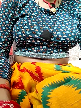 Snapshot of Queen_chayna chatting on 06.27.26 Queen chayna online show from 06.27.26