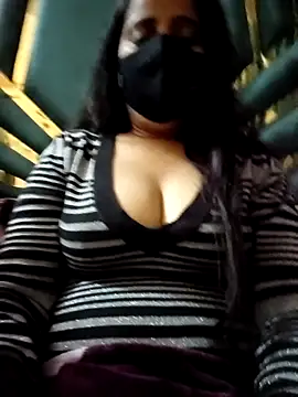 Snapshot of couple_fun_ chatting on 02.08.26 couple fun online show from 02.08.26