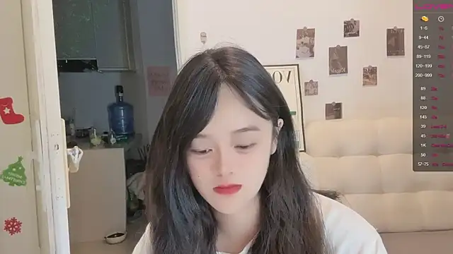 sunny-ly online show from 04.12.26