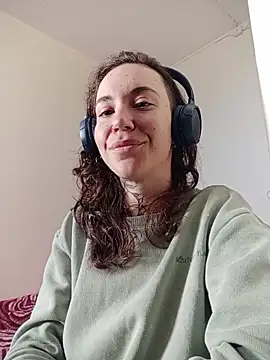 Snapshot of Dirty_Pink chatting on 01.13.26 Dirty Pink online show from 01.13.26