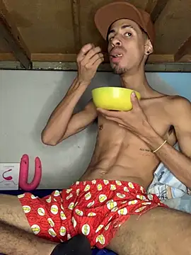 alexx 23cm online show from 02.03.26