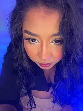 Isabella Belmont online show from 02.27.26