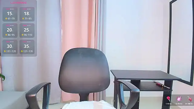 Snapshot of saray_reesee chatting on 01.14.26 saray reesee online show from 01.14.26