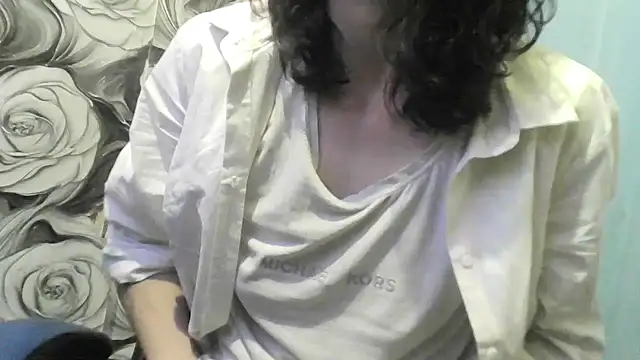  wolfxsnowy  online show from 06.04.26