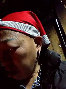 Agnes-baby online show from 01.10.26