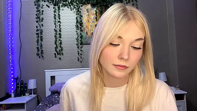 LlsabethHaze online show from 01.09.26