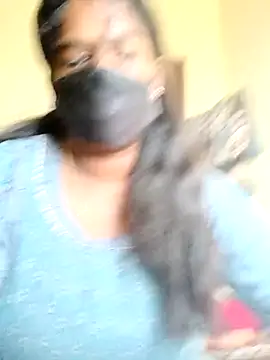 Milky Julia online show from 03.22.26