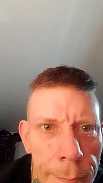 Snapshot of Der_Schoene_Penis chatting on 01.11.26 Der Schoene Penis online show from 01.11.26