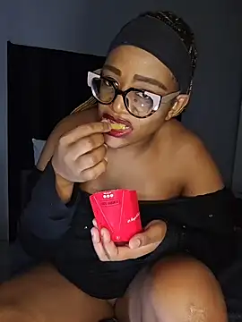 Sultrydiva1 online show from 02.01.26