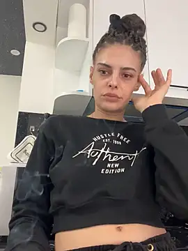 dear2002 online show from 02.07.26