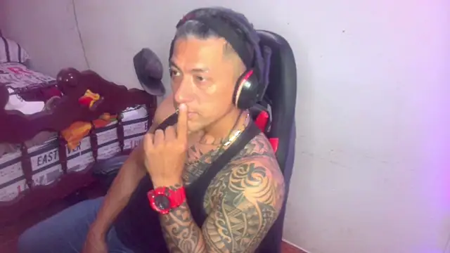 Hades Rom online show from 01.06.26