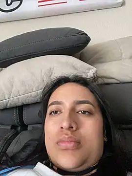 honey kendalll online show from 02.28.26