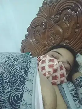 momo loves online show from 01.18.26