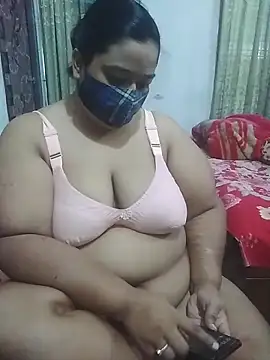 momo loves online show from 04.11.26