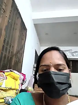 Tamil Hot Divya online show from 01.13.26