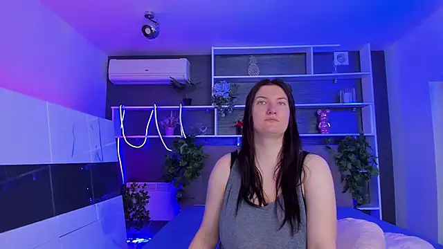 StephieRousee online show from 05.27.26