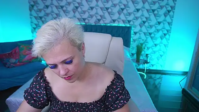 CrystalVibe online show from 06.13.26