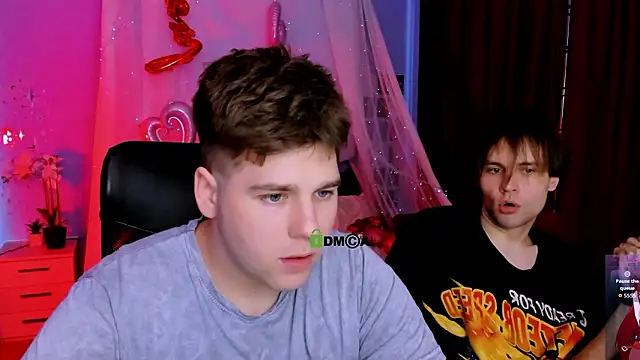 Snapshot of mister_alex_ chatting on 02.19.26 mister alex online show from 02.19.26