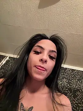 Snapshot of Evelin199 chatting on 04.29.26 Evelin199 online show from 04.29.26