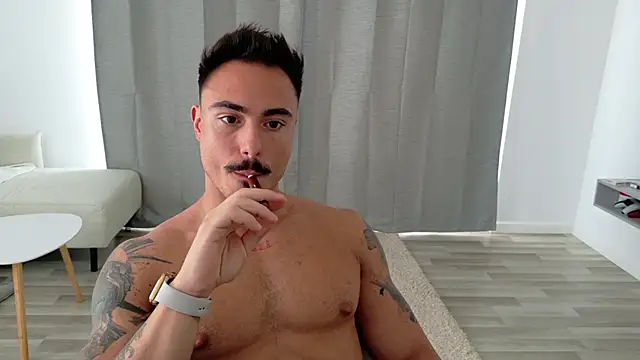 Snapshot of Master_Lukas chatting on 05.19.26 Master Lukas online show from 05.19.26