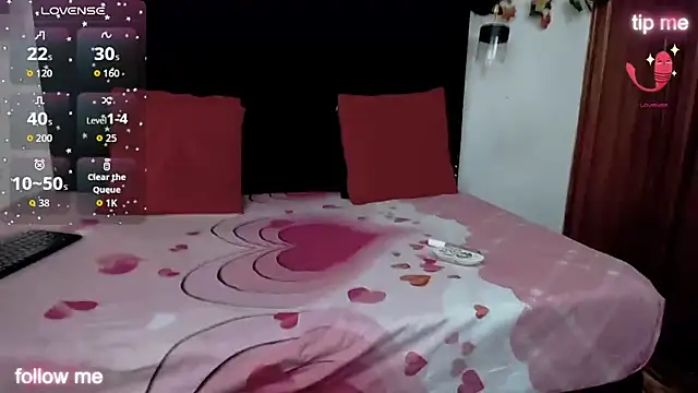 vsamanthaper1 online show from 02.13.26