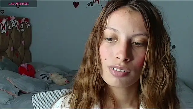 Sweet moon v  online show from 02.28.26