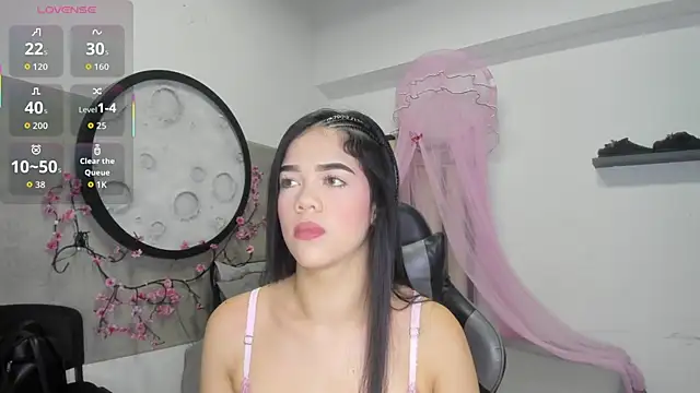 Luna  02 online show from 03.17.26